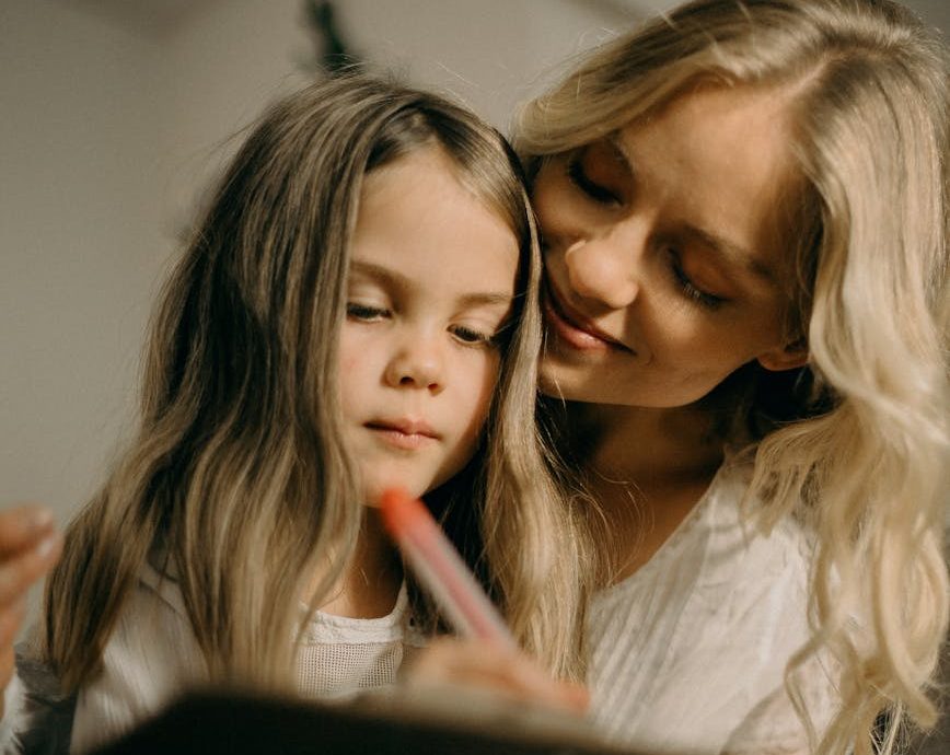 Are You Absorbing Your Child’s Problems? The Hidden Trap of Sponge Parenting